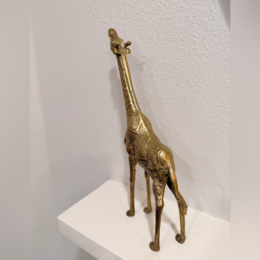 Vintage Brass Giraffe Figurine | Mid Century‎ Modern Animal Decor - Picture 2 of 5